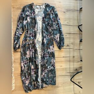 Floral Long Sleeve Kimono